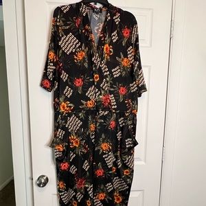 Kin by Kristine Jumpsuit Size 4